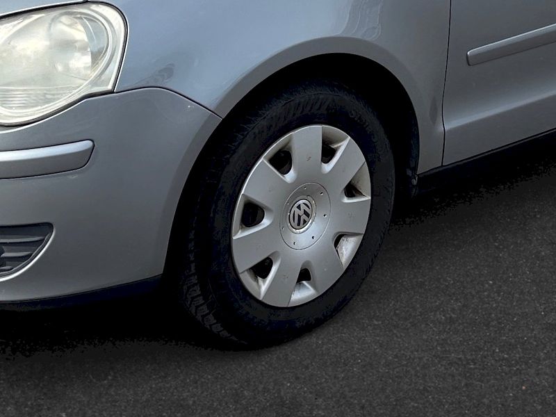 Volkswagen Polo (2008) A04 COMFO 44 2V M5F - fotka 11 z 27