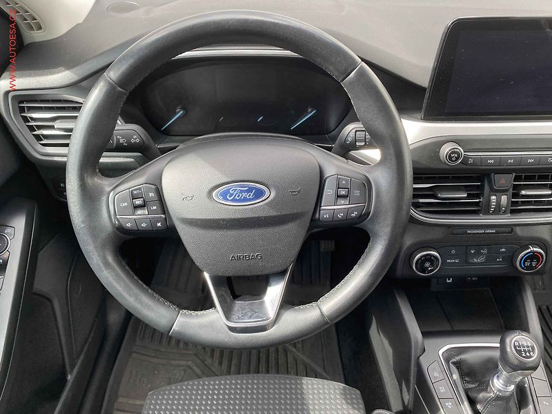 Ford Focus (2019) 1.5 EcoBlue, AC, tempo, navi - fotka 11 z 19