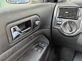 Volkswagen Golf 1.6 16V 77kW - náhled 13