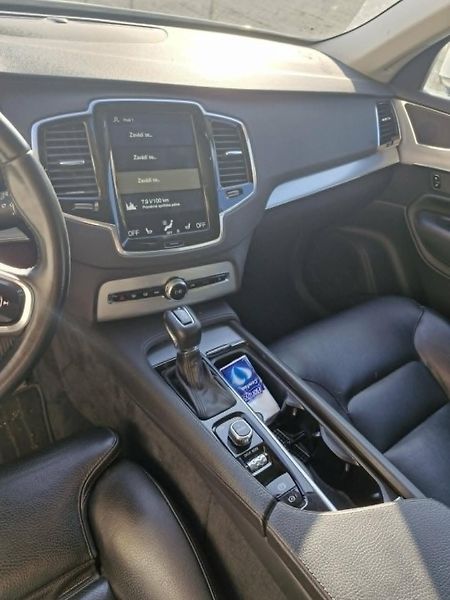 Volvo XC90 (2015) - fotka 7 z 15