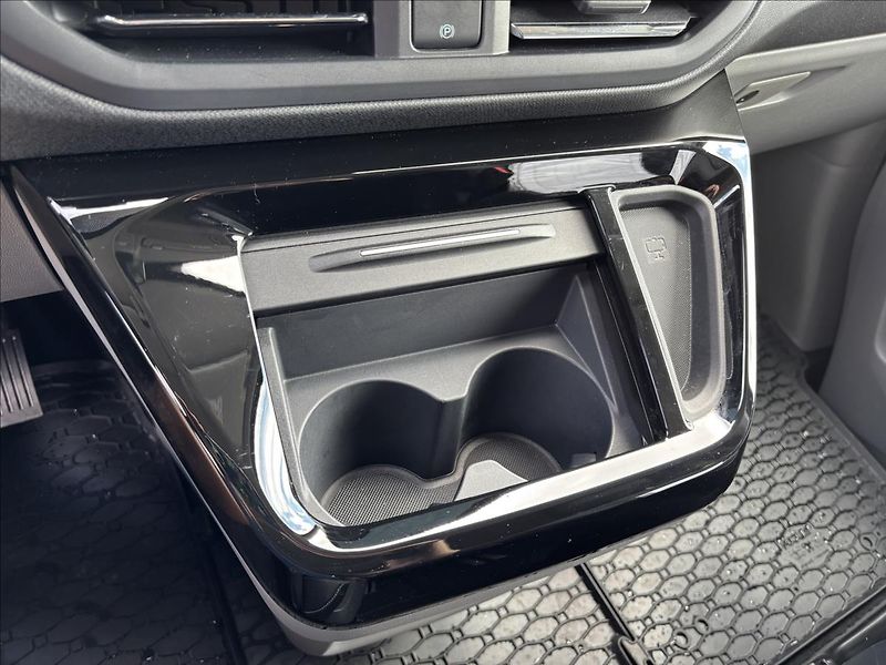 Ford Tourneo Custom 2,5 PHEV 171kW Titanium X L2 - fotka 41 z 56