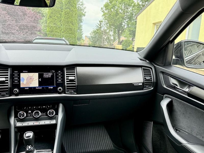 Škoda Kodiaq (2020) 1,5TSi 110kW SPORTLINE TAŽNÉ  - fotka 7 z 30