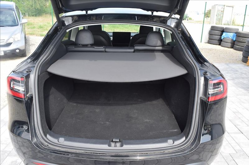 Tesla Model Y 0,0 PERFORMANCE 2XKOLA - fotka 19 z 24