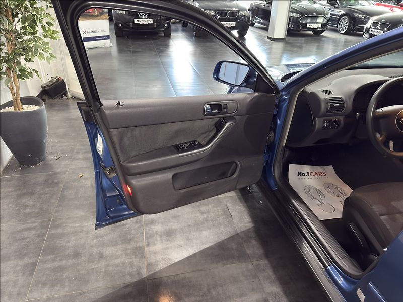 Audi A3 1,6   i BORBET KLIMA ČIDLA STK - fotka 6 z 21