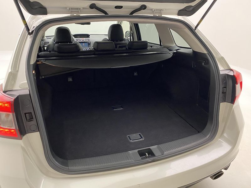 Subaru Levorg 1.6i 125kW AWD AUT CZ - fotka 6 z 40