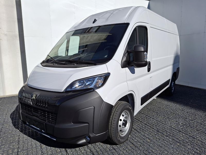 Peugeot Boxer (2025) Furgon 3300 L2H2 BlueHDi 140k  - fotografie inzerátu