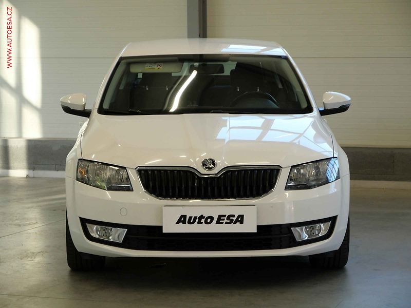 Škoda Octavia (2016) 1.6 TDI, ČR, servis.kniha, AC - fotka 2 z 19