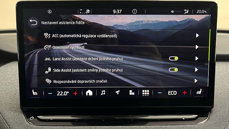 Škoda Enyaq 82 kWh AUT 80x Clever - fotka 26 z 32