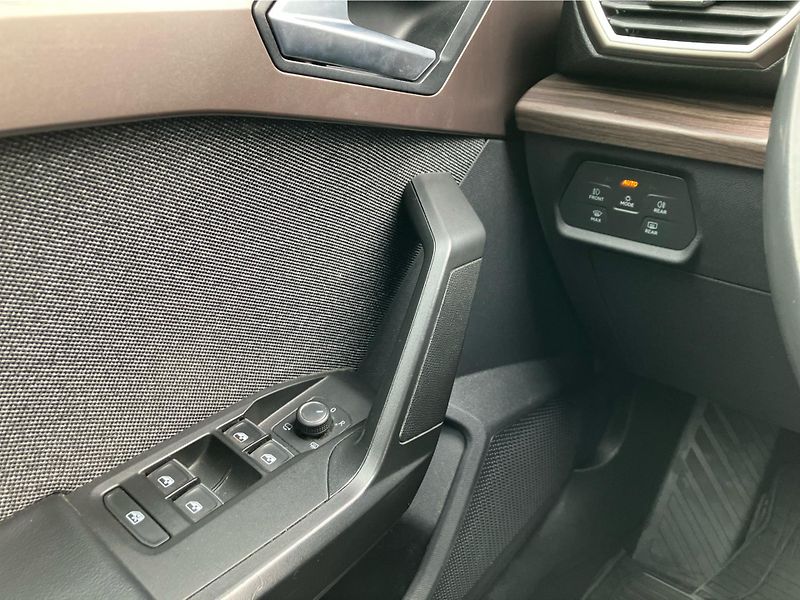 Seat Leon 2.0 TDI 110 kW Xcellence DSG - fotka 24 z 30