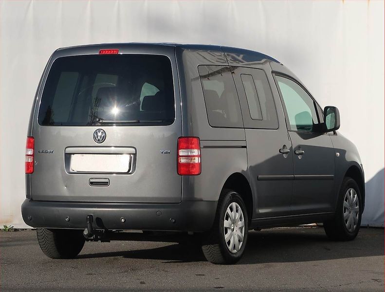 Volkswagen Caddy (2011) 1.2 TSI, 5Míst, 1Maj - fotka 5 z 16