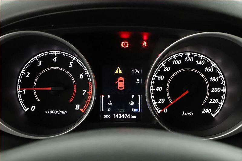 Mitsubishi ASX (2010) 1.6 MIVEC, Tempomat - fotka 8 z 13