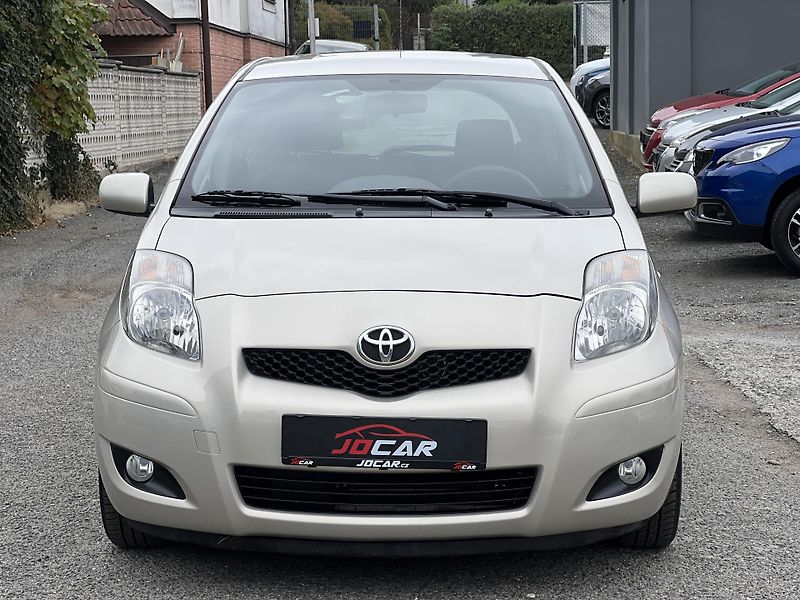 Toyota Yaris 1.3VVT-i 74kw KLIMA PŮVOD ČR  - fotka 2 z 38