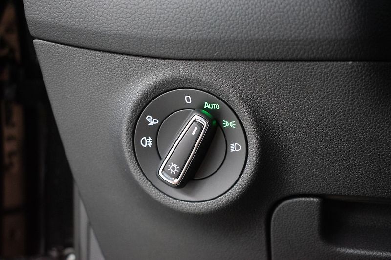Škoda Kodiaq TDI 147kW L&K*TAŽNÉ*DPH*ČR 1.M - fotka 17 z 49