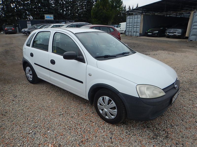 Opel Corsa 1.0 i 43 kw - fotka 4 z 12