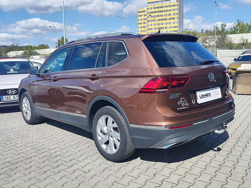 Volkswagen Tiguan Allspace 2.0 TDI/110kW Highline 4x4 - fotka 7 z 38