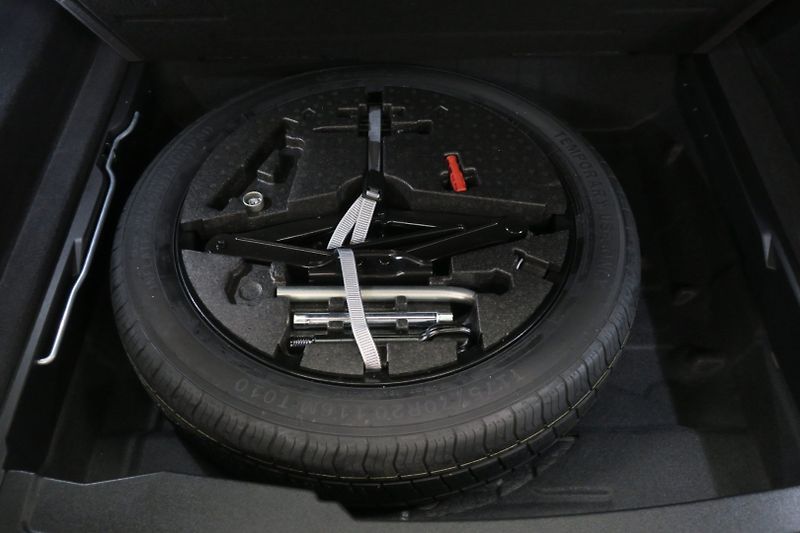 Volkswagen Touareg (2022) 3,0 TDI V6 ČR tažné 3,5t - fotka 47 z 50