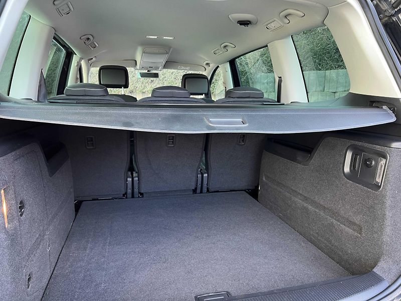 Volkswagen Sharan 1.4 TSi 110 kW 102.000KM - fotka 13 z 16