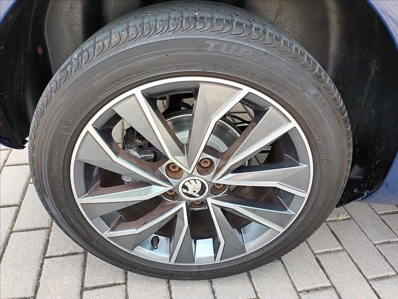 Škoda Fabia 1,2 TSI,66KW,1MAJ,AMBI,KOLA - fotka 25 z 45