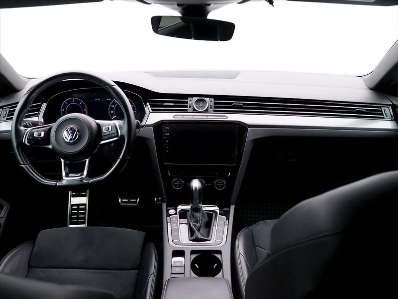 Volkswagen Arteon 2,0 TDI 176kW 4x4 R-Line CZ - fotka 26 z 33