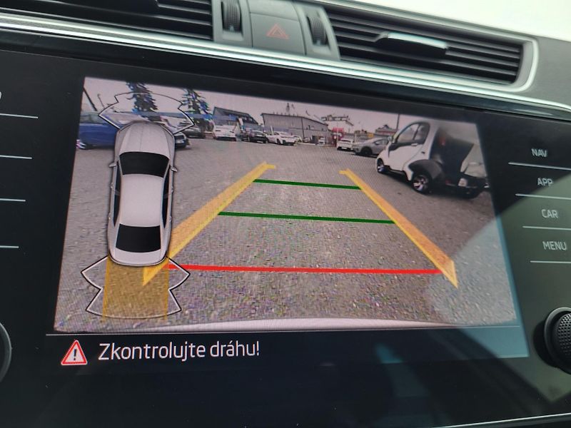 Škoda Superb III FL 2.0 TDi DSG STYLE+ *ČR - fotka 18 z 46