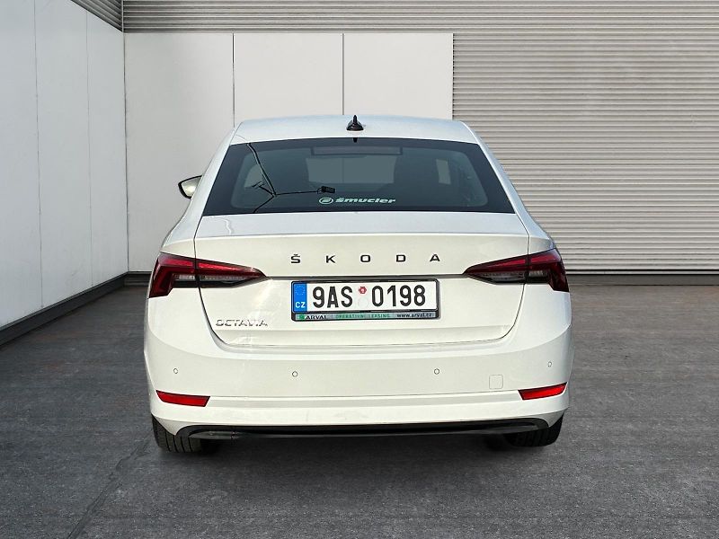 Škoda Octavia (2023) AMBITION 2.0TDI 110kW CZ DPH - fotka 5 z 11