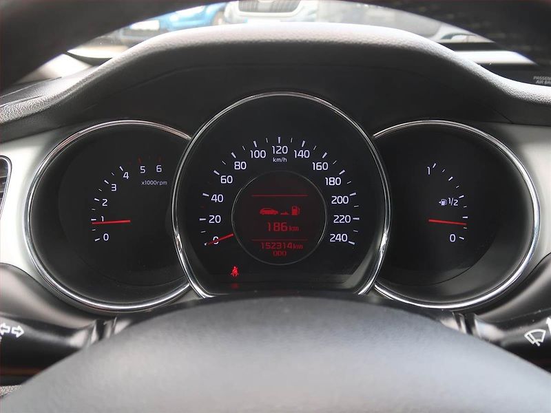 Kia Ceed (2013) 1.4 CRDi, Serv.kniha, Tempomat - fotka 11 z 13