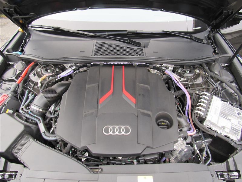 Audi S6 3,0 TDI 253kW Avant Quattro - fotka 36 z 37