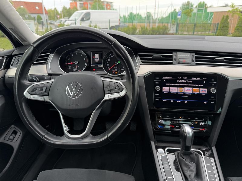 Volkswagen Passat (2020) 1.5 tsi 110 kw/DSG/sedan - fotka 15 z 22