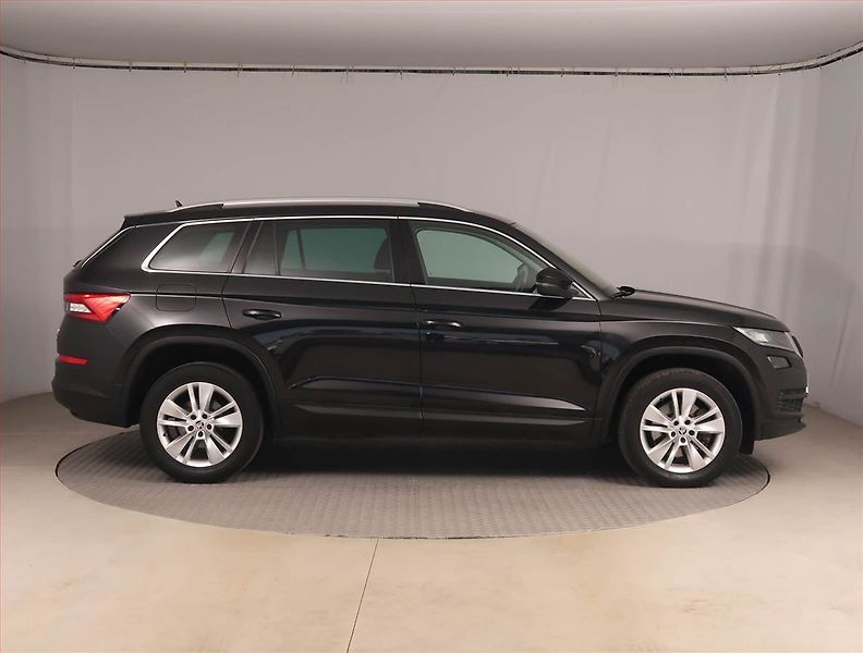 Škoda Kodiaq (2019) 2.0 TDI 4x4 - fotka 6 z 21