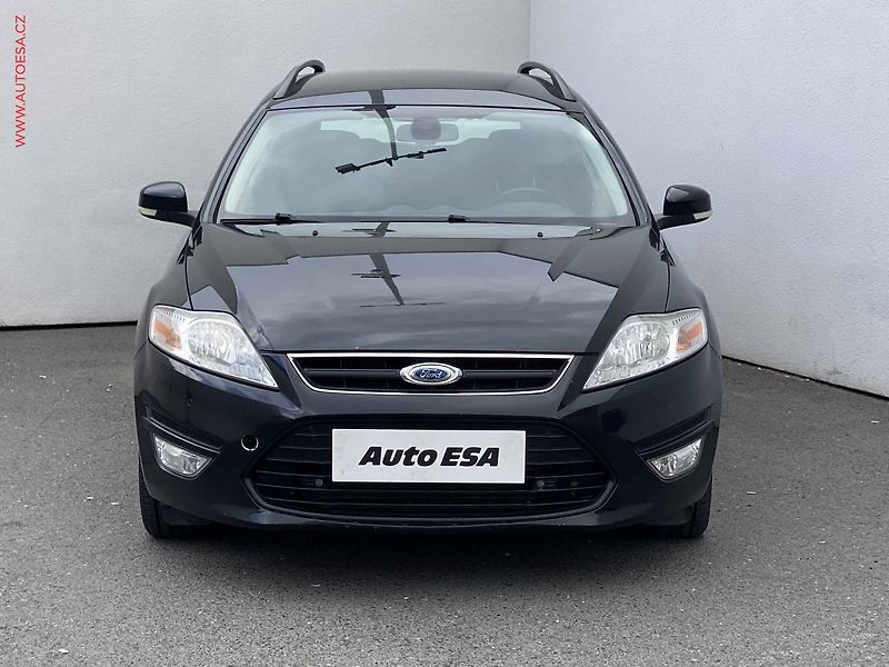 Ford Mondeo (2010) 2.0TDCi, AC, tempo, park - fotka 2 z 16