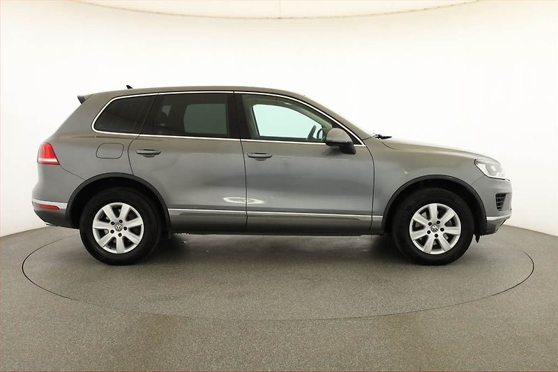 Volkswagen Touareg (2017) 3.0 TDI - fotka 6 z 17