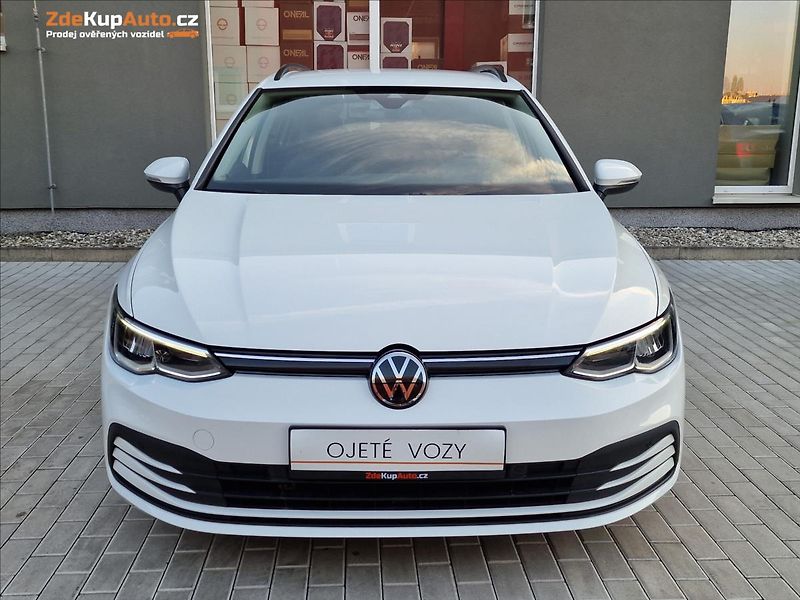 Volkswagen Golf 2.0TDI 85kW Life Variant,1Maj - fotka 4 z 50