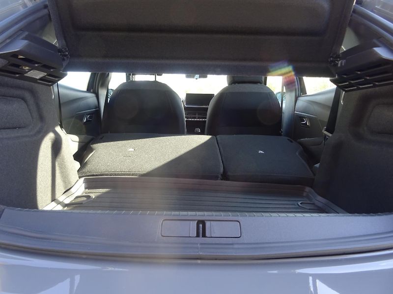 Peugeot 208 (2024) ACTIVE PureTech 100k S&S MAN6 - fotka 13 z 38