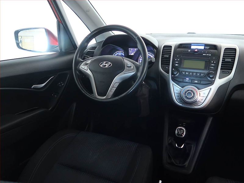 Hyundai ix20 (2017) 1.4 CVVT, Serv.kniha - fotka 7 z 14