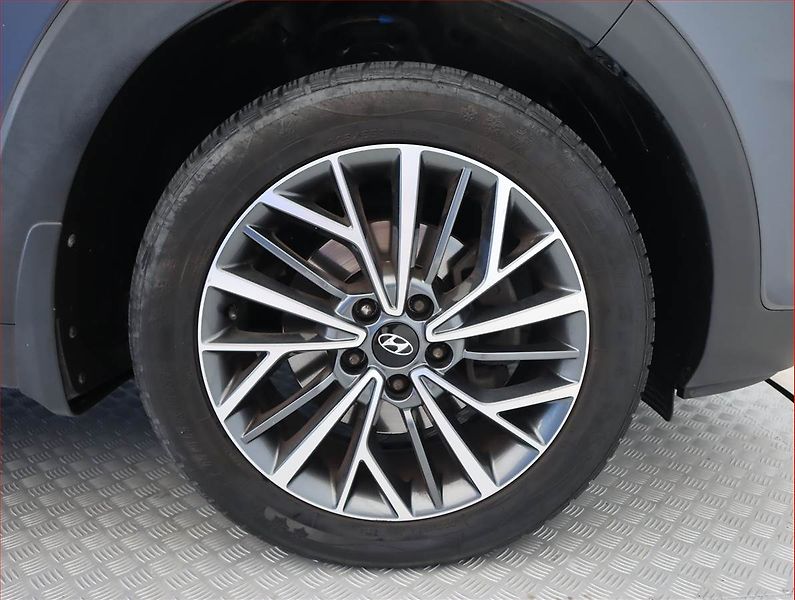 Hyundai Tucson (2019) 1.6 CRDi, 4X4, Automat - fotka 15 z 20