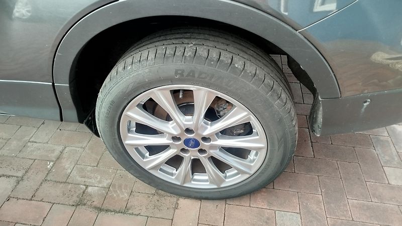 Ford Kuga (2019) 1.5  - fotka 27 z 33