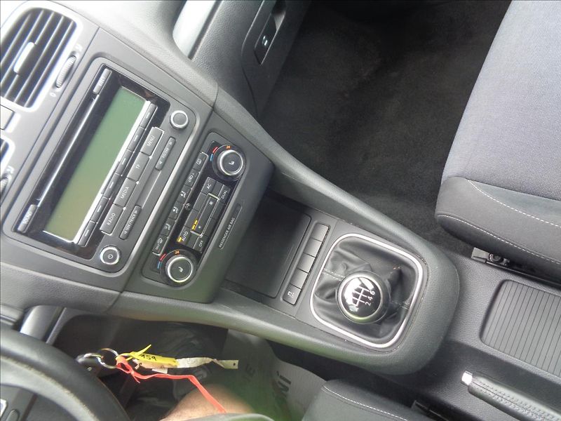 Volkswagen Golf (2011) 1,2 - fotka 19 z 19