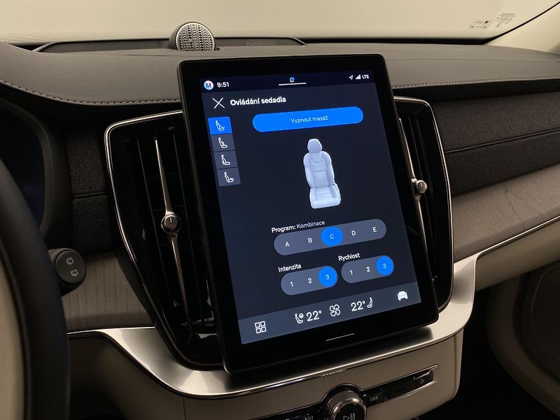 Volvo XC90 T8 AWD RECHARGE BRIGHT PLUS 7m - fotka 65 z 69