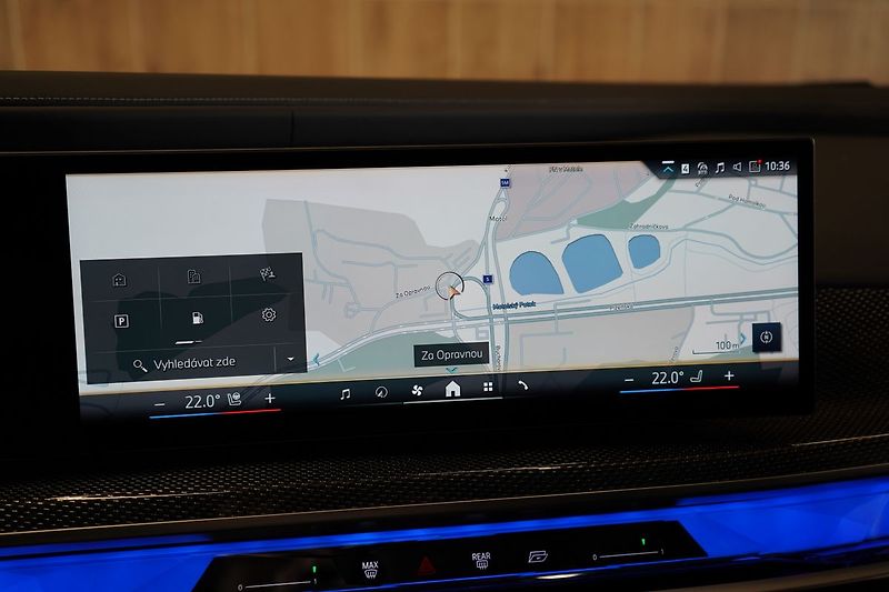 BMW Řada 7 750e xDrive,Televize,EL. dveře - fotka 36 z 50
