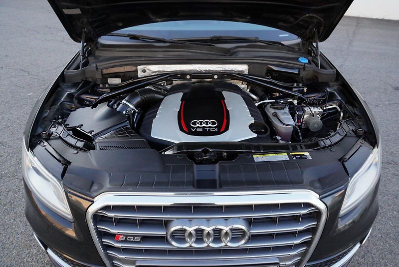 Audi SQ5 3.0 TDi 230kW  QUATTRO - fotka 41 z 41