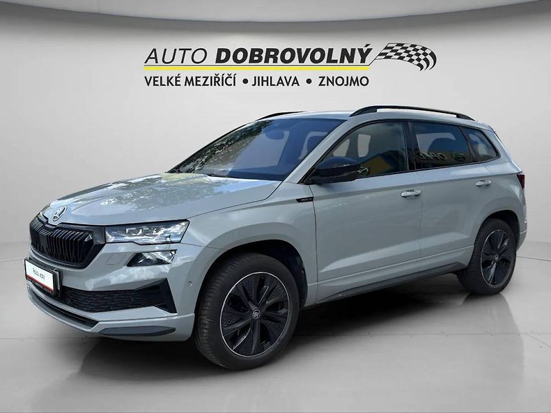 Škoda Karoq Sportline 2,0TDI 110kW DSG 4x4 - fotka 2 z 24