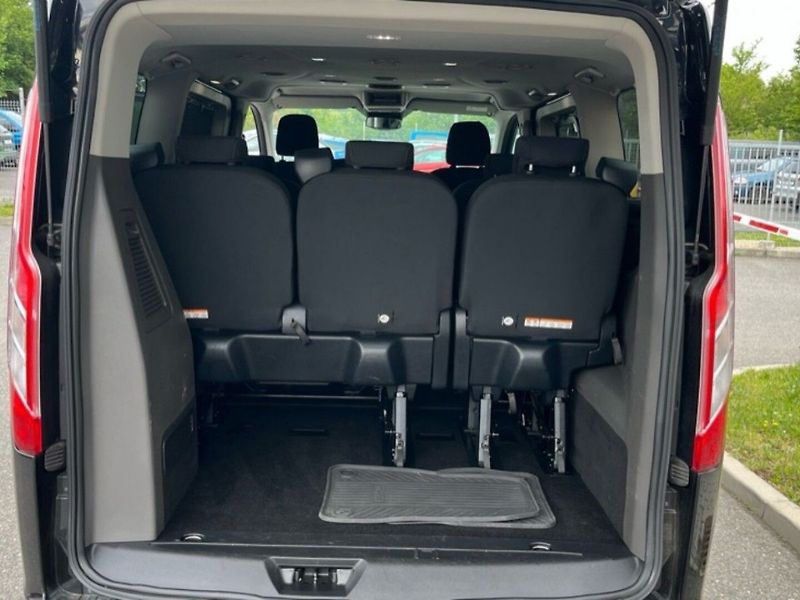 Ford Tourneo Custom 2,0ECOBLUE,77kW,CZ,DPH - fotka 7 z 14