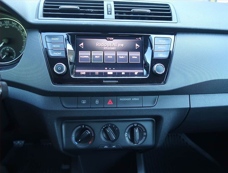 Škoda Fabia (2022) Ambition 1.0 TSI, ČR,1.maj - fotka 12 z 15