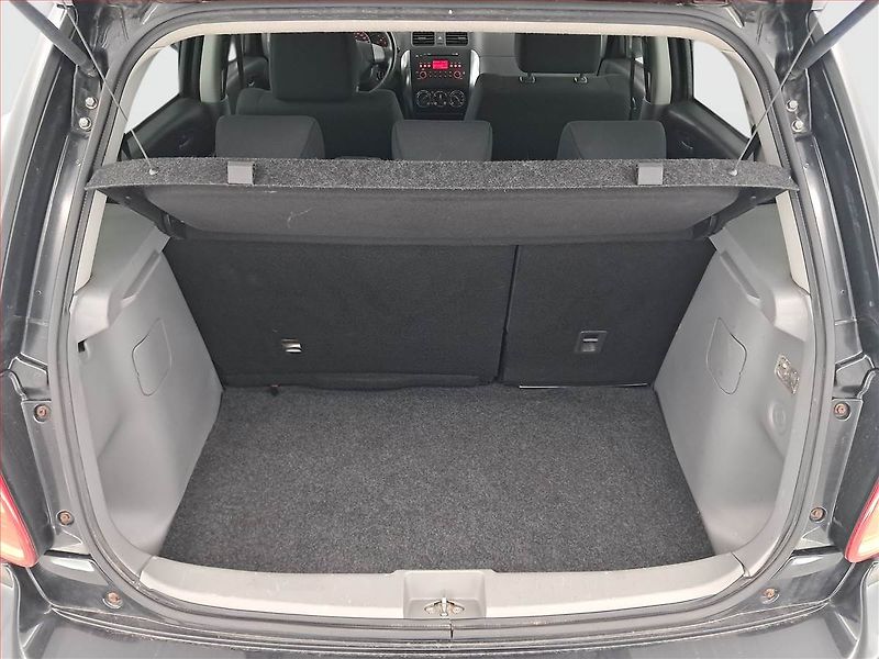 Suzuki SX4 (2007) 1.9 DDiS, Tažné, servisované - fotka 14 z 22