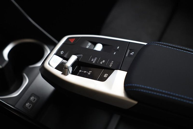 BMW X1 xDrive20d - fotka 12 z 17