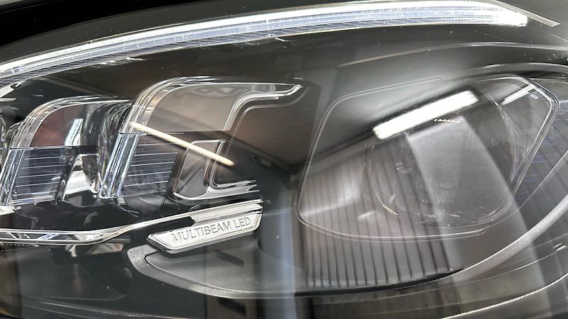 Mercedes-Benz GLS 63 AMG / TOP VÝBAVA  - fotka 20 z 80