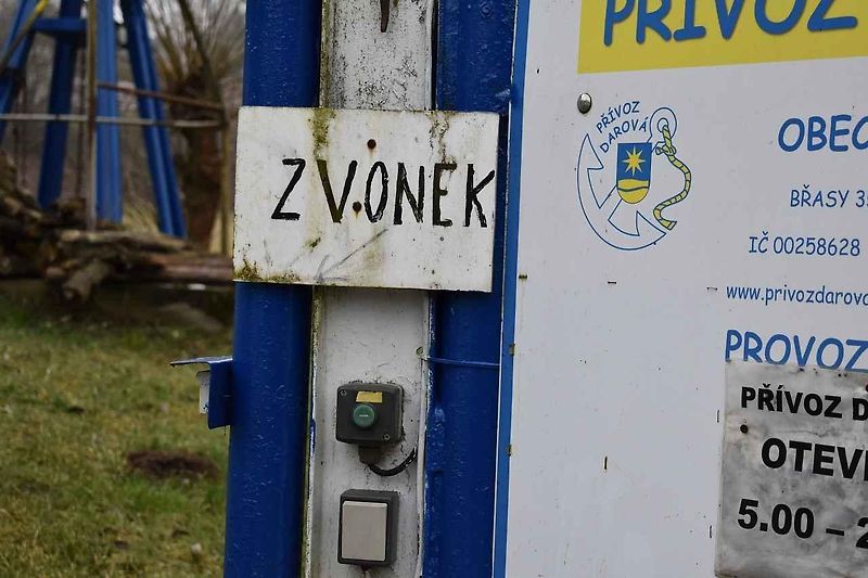 Přívoz Darová funguje i v zimě