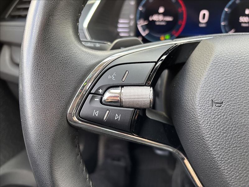 Škoda Octavia 2,0 TDI 110kW Ambition DSG 4x4 - fotka 25 z 42