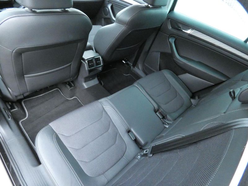 Škoda Kodiaq FL 4x4 Style 2.0 TDI /110kW  7 - fotka 24 z 30