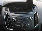 Ford Focus (2015) 1.0 EcoBoost, Tempomat - náhled 12